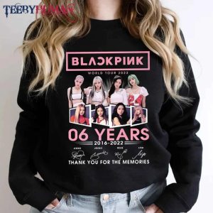 12 Things Fans Of Blackpink concert 2022 Should Own 5