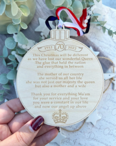 10 Items To Commemorate Queen Elizabeth The Second 10