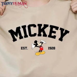12 Mickey Mouse Gifts For Women That She Will Love 7